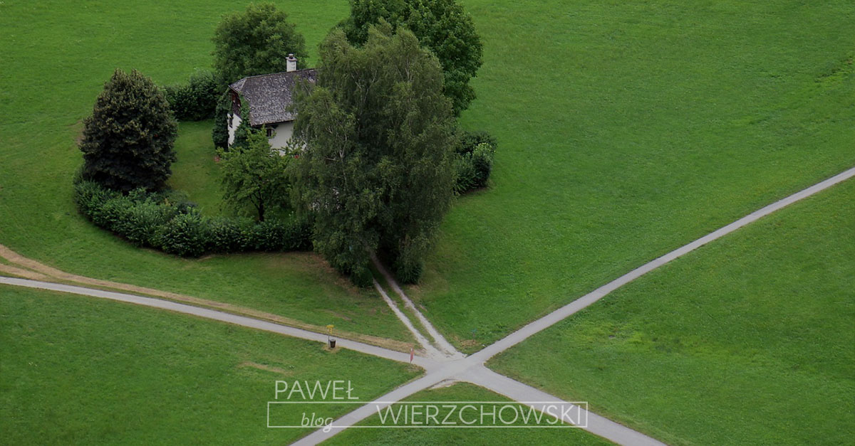 cos-o-wszystkim-wszystko-o-czyms